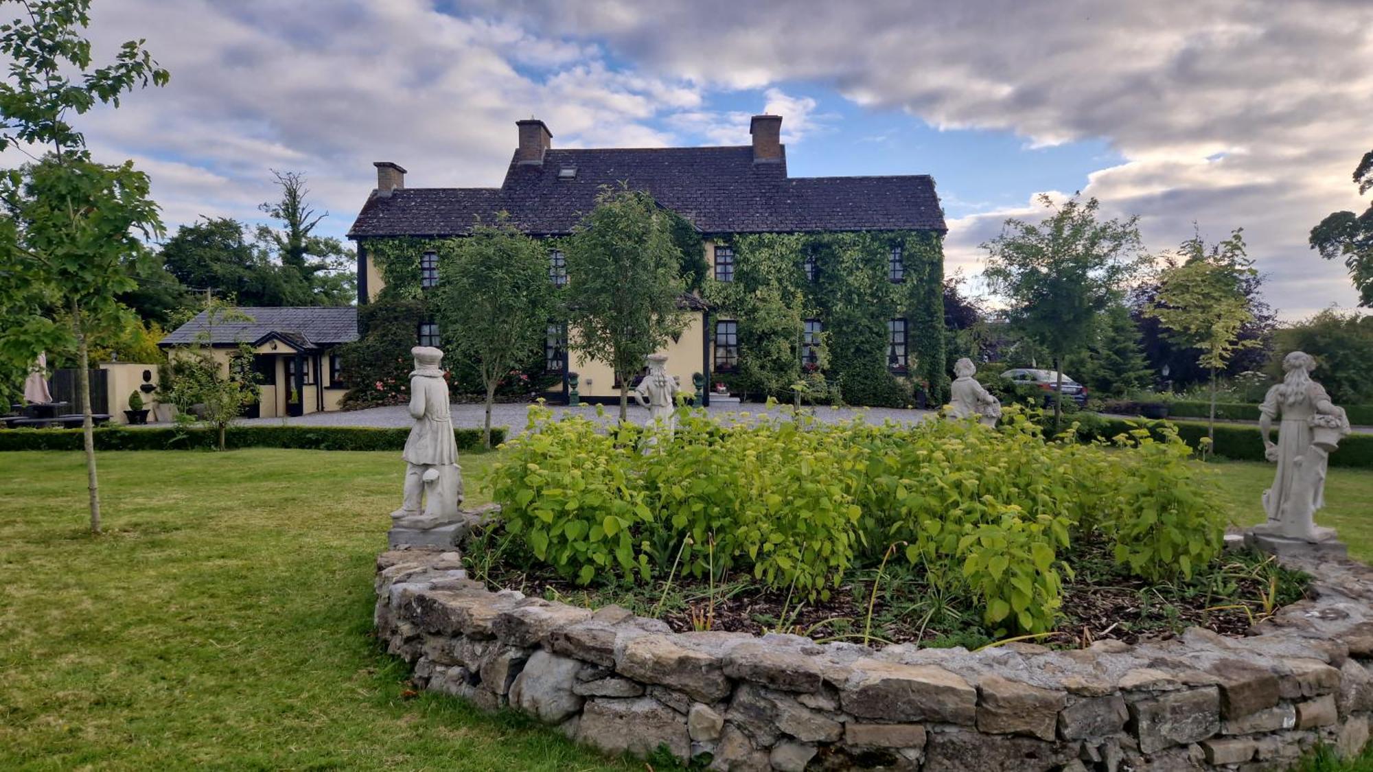 Charlotte'S Way B&B Banagher Esterno foto